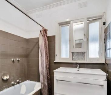 9 Ryan Street, Reservoir VIC 3073 - Photo 6