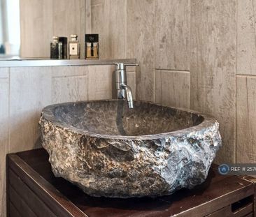 3 bedroom maisonette to rent - Photo 5