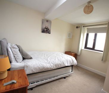 2 Bedroom Cottage, Chester - Photo 1