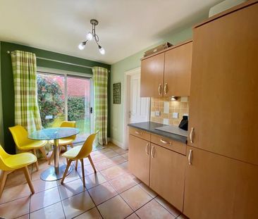 4 bedroom semi-detached house to rent - Photo 4