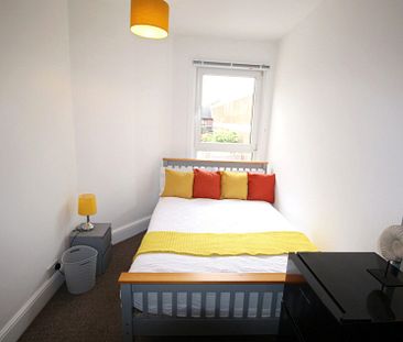 16 Carholme Road, Newland, Lincoln, Lincolnshire, LN1 1RR, United K... - Photo 4