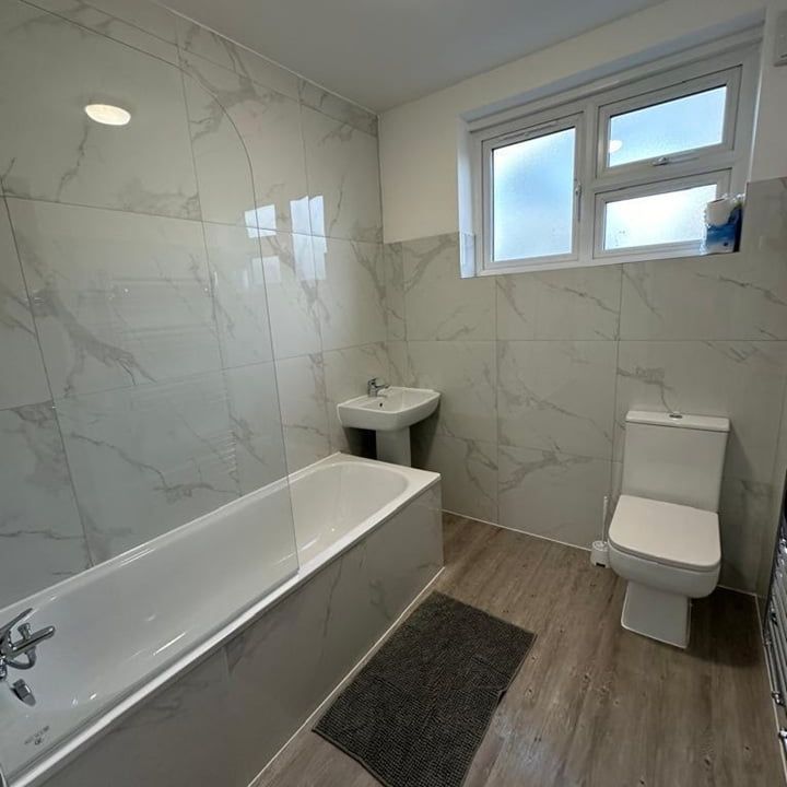 Room in a Shared House, Shelbourne Road, N17 - Photo 1