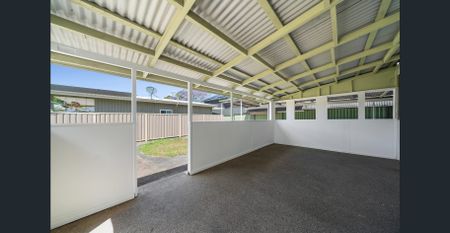 Spacious & Charming 3-Bedroom Home - Photo 3