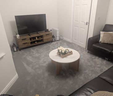 4 Bed Semi-Detached House, Barley Road, B16 - Photo 3