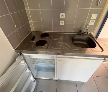 Location appartement 1 pièce - 28m² à Tarbes (65000) - Photo 3