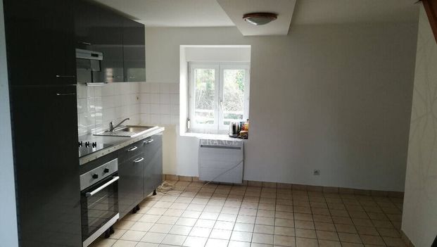 Location appartement 3 pièces 39.38 m² à Mayenne (53100) - Photo 1