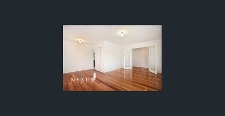 Minutes away from Springvale Central!!! - Photo 2