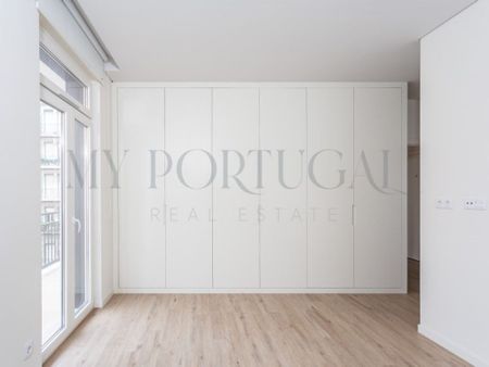 2 room luxury Flat for rent in Lisbon - Photo 2