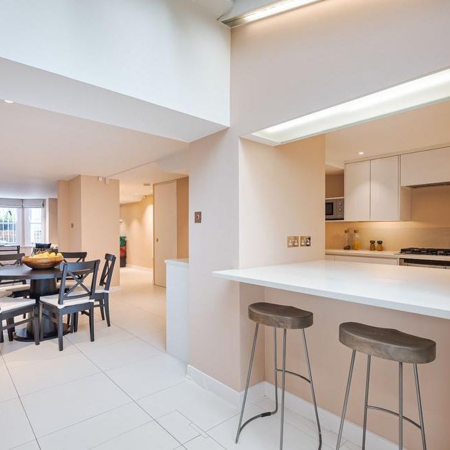 5 bedroom terraced house to rent - Photo 1