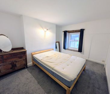 The Shoe, Chippenham, North Wraxall - Photo 6