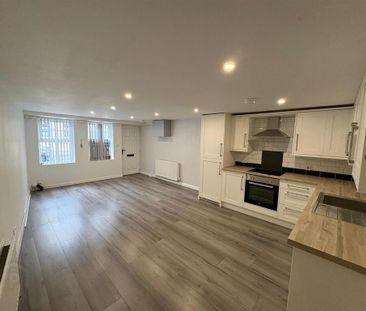 49d Castle Street, Comber, BT23 5DY - Photo 5