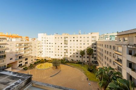 Apartamento T3 em Lisboa - Photo 2