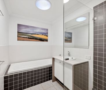 10/13-19 Angophora Circuit, Warriewood NSW 2102 - House For Rent | ... - Photo 6