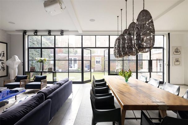 5 bedroom detached house to rent - Photo 1