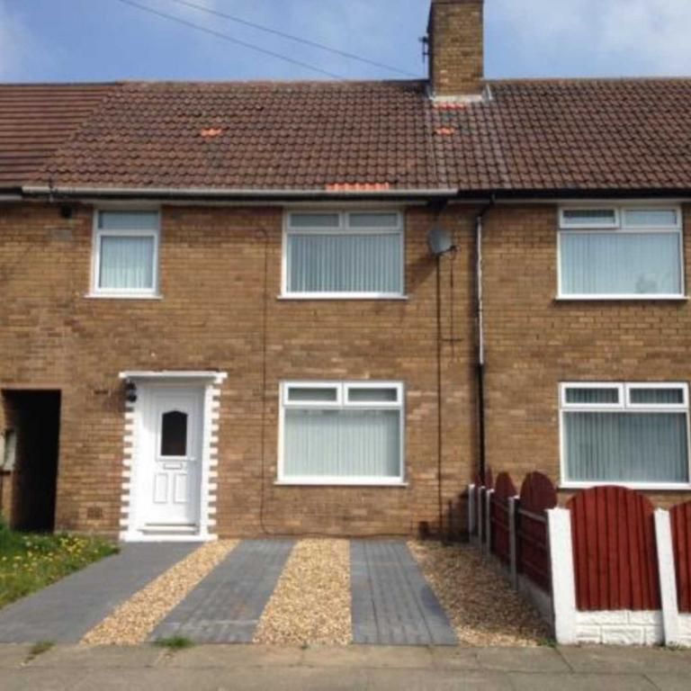 3 bedroom house to rent - Photo 1