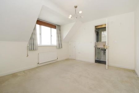 3 bedroom terraced house to rent - Photo 4