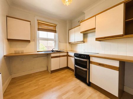 2 bedroom flat to rent - Photo 3