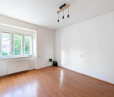 Pronájem bytu 1+kk • 24 m² bez realitkyDonátova, Praha - Košíře - Photo 1