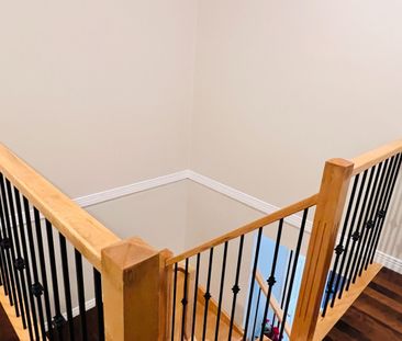 For Lease - 12 Mckibbon Avenue, Hamilton, Ontario - Photo 6