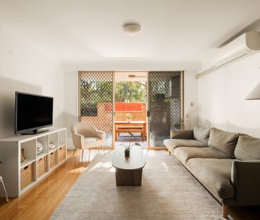 Private Garden Apartment with Resort-Style Facilities - Photo 2