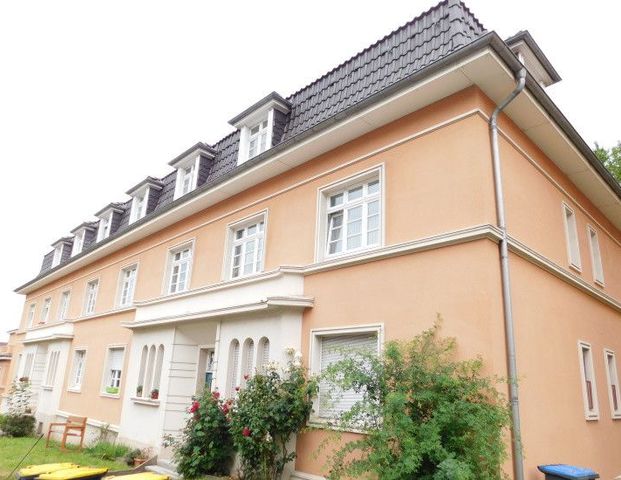 Frisch renovierte 2-Zi.-Whg. mit hübschen Dielen und kleiner Loggia im Zooviertel - Foto 1