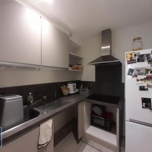 Location Appartement 2 pièces 61m² BORDEAUX 33000 - Photo 2