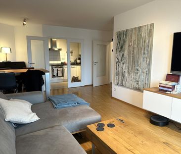 Findorff: eine besonders geschnittene 3-Zimmer Whg., 2. OG, mit Fah... - Photo 2