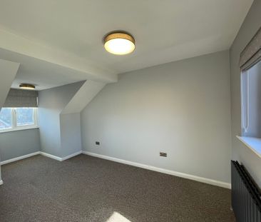 2 bedroom Detached House to let - Photo 6