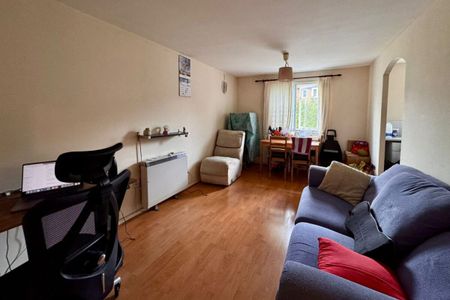 Hounslow, TW4 - Photo 2