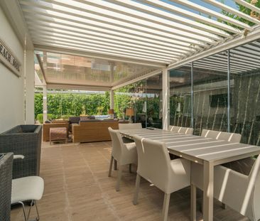 Detached Villa in San Pedro de Alcántara - Photo 2