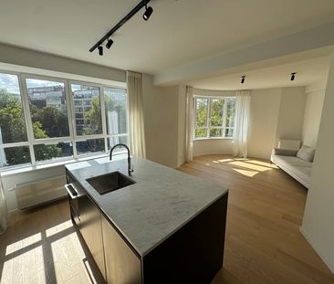 Appartement te huur - Photo 1