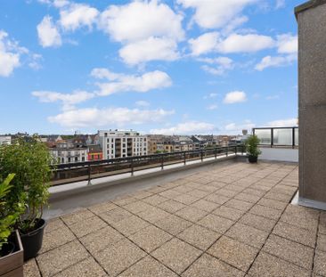 Penthouse - Photo 5