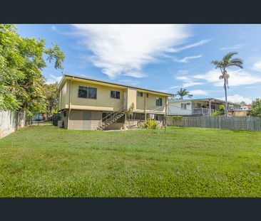 73 Albert Street, Cranbrook, Qld 4814 - Photo 2
