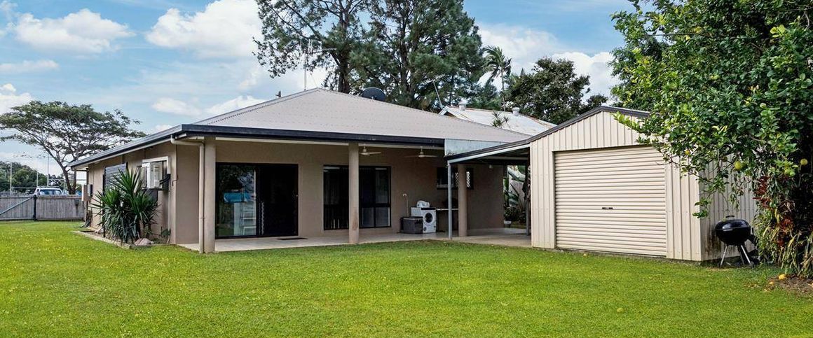 SPACIOUS FAMILY HOUSE - SOLAR & POWERED SHED! - Photo 1