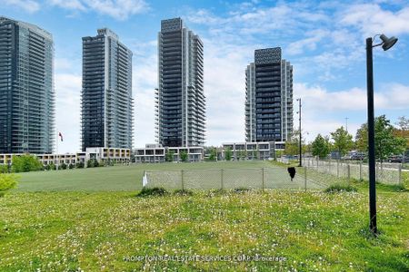 For Lease - 25 McMahon Drive Unit# 901, Toronto, Ontario - Photo 2