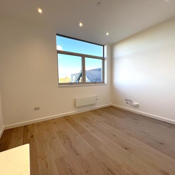 Ladymead, Guildford, Surrey, GU1 - Photo 1