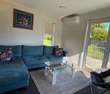 Tidy townhouse in Newlands - Photo 4