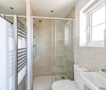 4 bedroom detached house to rent - Photo 6