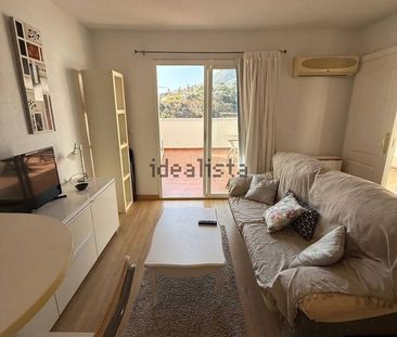 Alquiler de piso en Calle Jabea - Photo 1