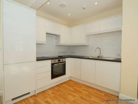 Clapham Road, Bedford, MK41 - Photo 2