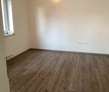 Kleine 2,5-Zimmer-Wohnung in einem Mehrparteienhaus - Photo 2