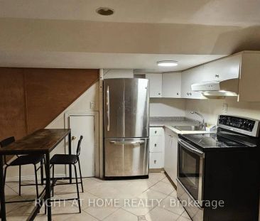 74 ARGYLE STREET - Photo 2