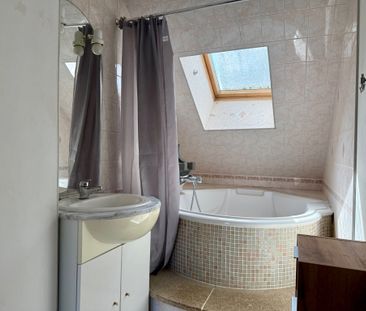 Location Appartement 2 pièces 42m² STE SAVINE 10300 - Photo 6