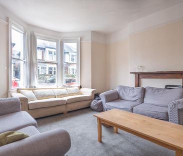 7 bedroom terraced house to rent - Photo 1