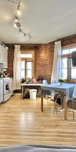 Loft entièrement meublé à louer Vieux-Québec mai 2026 - Photo 3