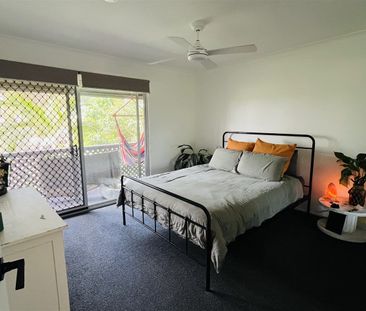 Beautiful townhouse in the heart of Mudgeeraba - Photo 5