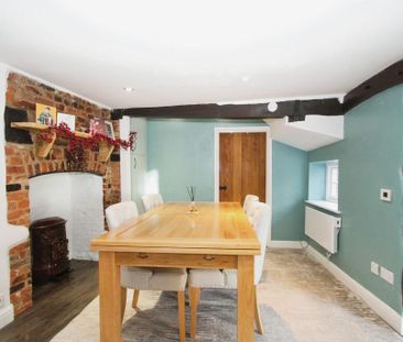 2 bedroom terraced house to rent - Photo 2