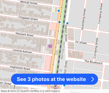 Thomastown - Photo 1