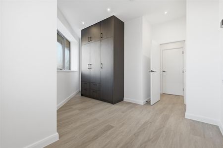 Headgate, Colchester - Photo 2