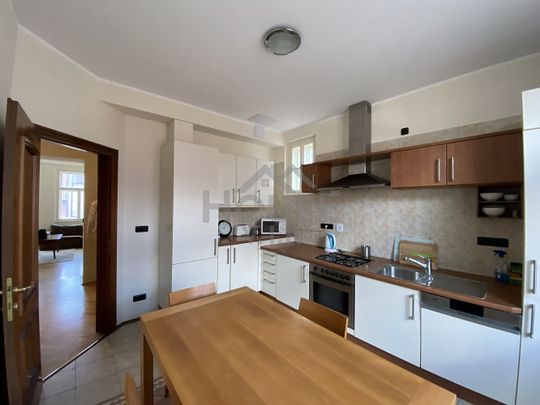 Pronájem bytu 3+1 89 m² - Fotografie 1